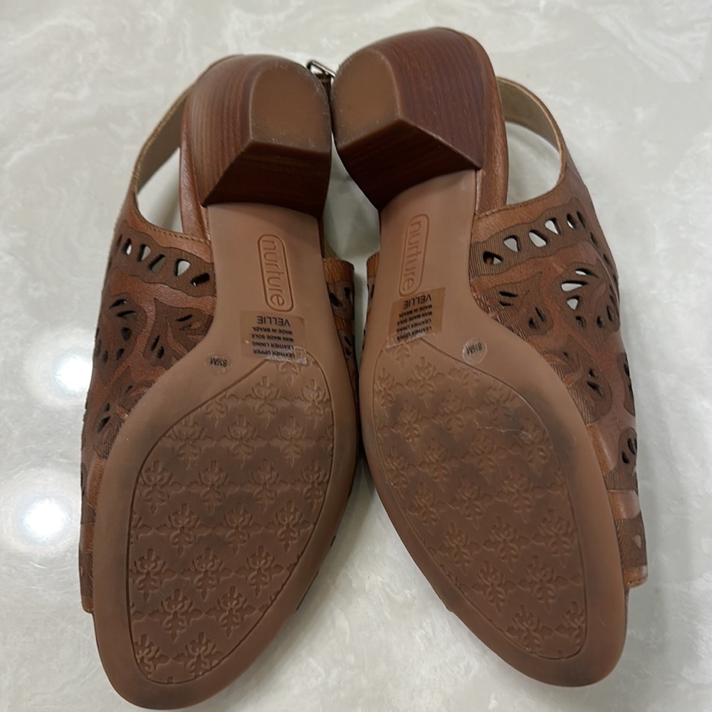 Two Tone Brown Heels - Picture 2 of 4